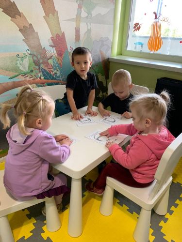 Smart Kids – главный вход и вид внутри