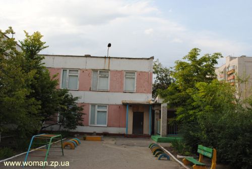 Детский сад №290 Зайчики – фото территории детского сада