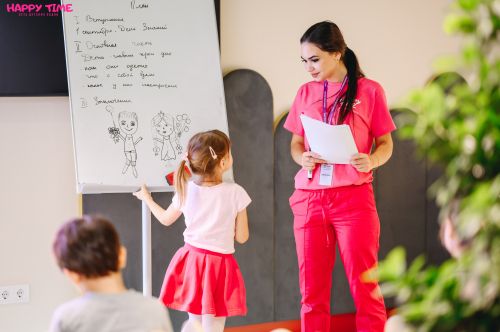 Happy Time – игровая площадка и интерьер садика