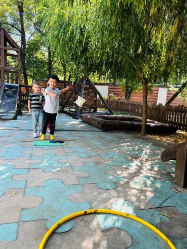 Домашний садик «Золотой мостик» – территория дошкольного заведения