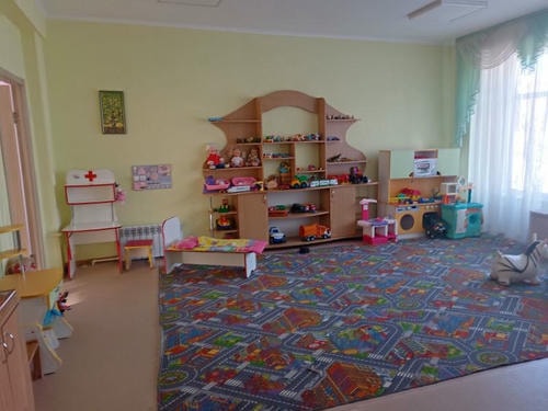 Детский сад №234 – главный вход и вид внутри