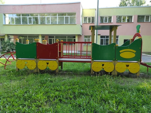Детский сад школа Волошка – фото территории детского сада